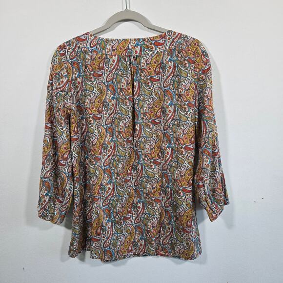 Lucy & Laurel Paisley Popover Top. Size Medium. - Picture 2 of 7